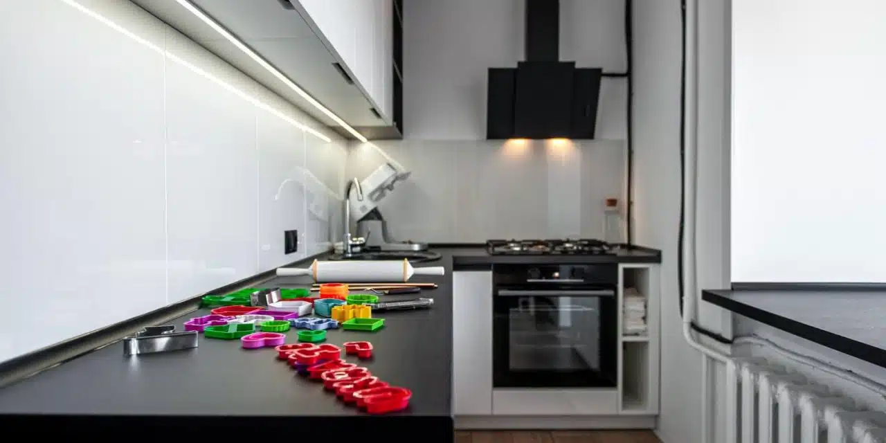 8 Small Kitchen Designs that Make Your Space Bigger