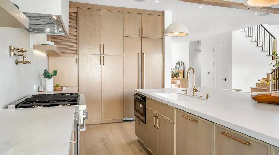 How Do I Choose A Kitchen Remodel Contractor Near Me?